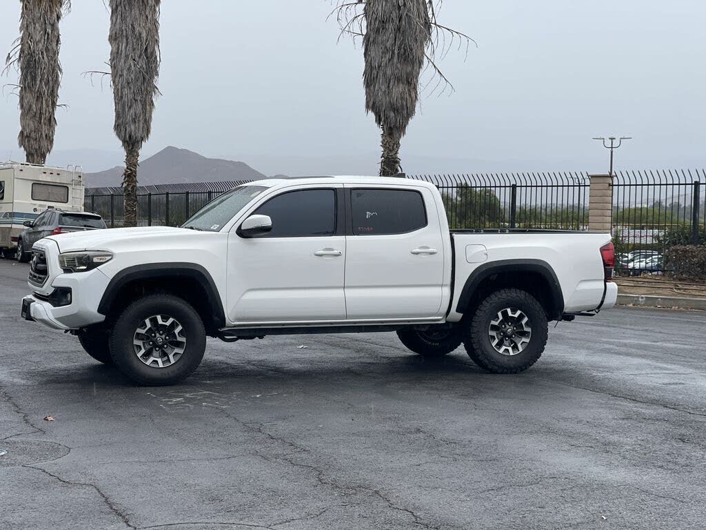 2017 Toyota Tacoma TRD Sport V6 Double Cab RWD for sale in Riverside, CA – photo 15