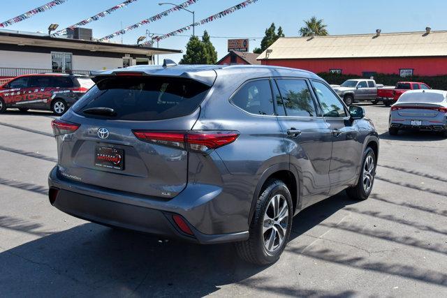 2020 Toyota Highlander XLE for sale in Merced, CA – photo 7