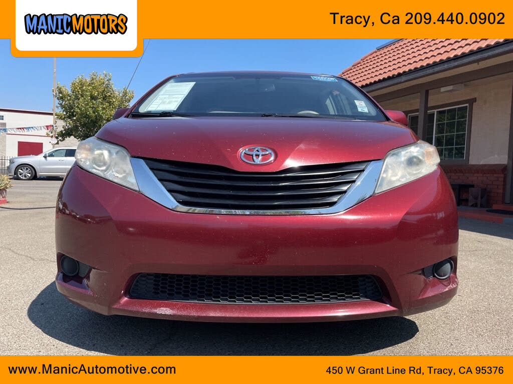 2013 Toyota Sienna LE 8-Passenger for sale in Tracy, CA – photo 8