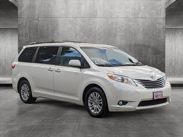 2017 Toyota Sienna XLE for sale in Santa Clara, CA – photo 3