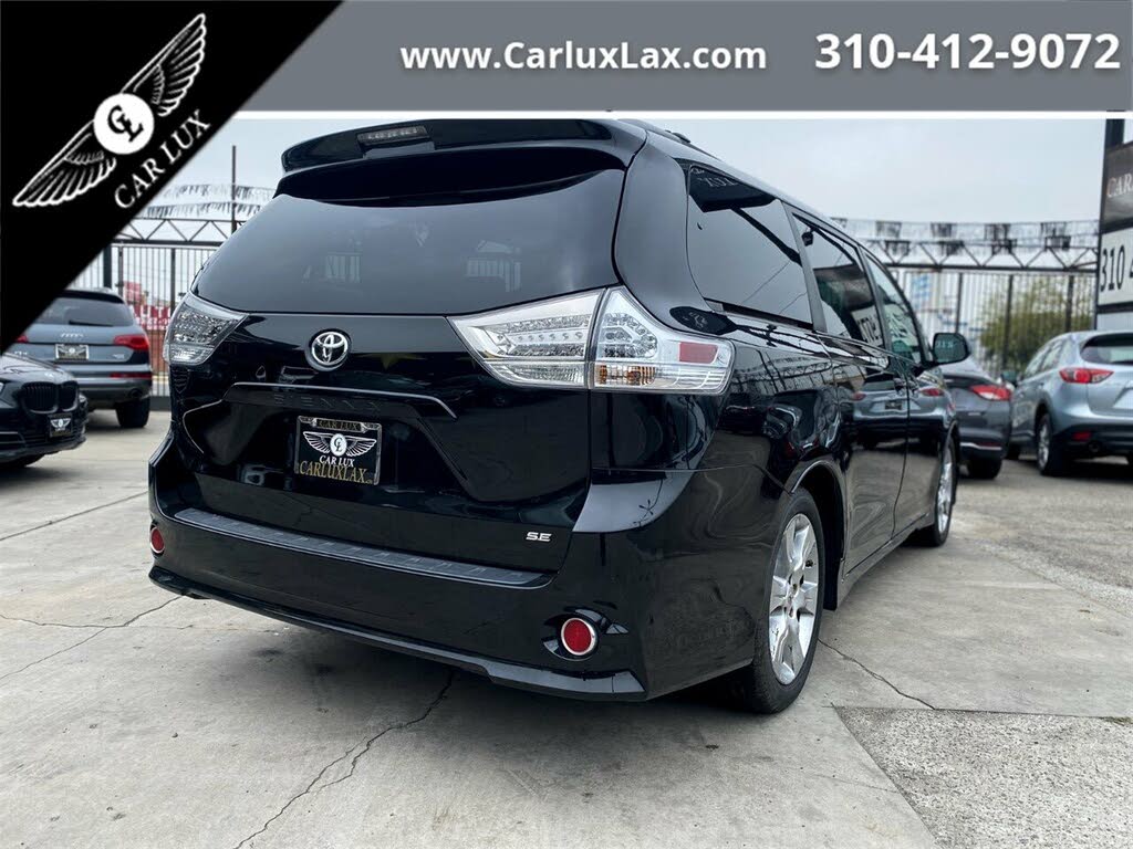 2012 Toyota Sienna SE 8-Passenger for sale in Inglewood, CA – photo 6