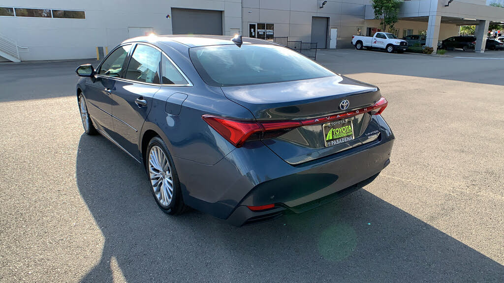 2022 Toyota Avalon Hybrid Limited FWD for sale in Pasadena, CA – photo 5