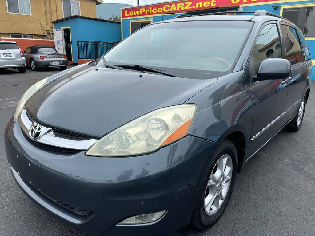 2006 Toyota Sienna XLE Limited 7-Passenger for sale in San Diego, CA