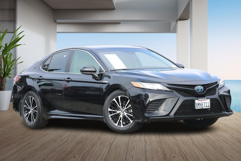 2020 Toyota Camry Hybrid SE FWD for sale in Santa Monica, CA – photo 2