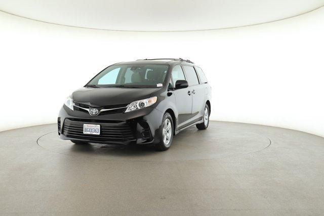 2018 Toyota Sienna LE for sale in Pomona, CA – photo 37