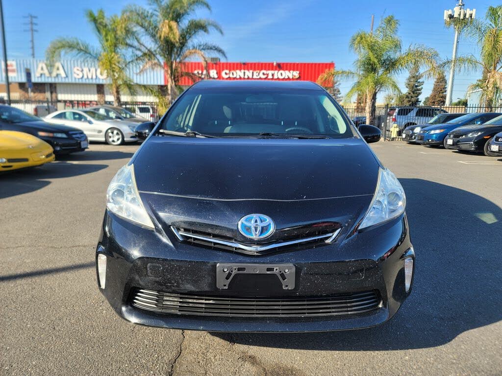 2014 Toyota Prius v Two FWD for sale in Modesto, CA – photo 8