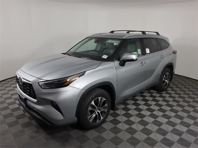 2022 Toyota Highlander XLE AWD for sale in Selma, CA – photo 3