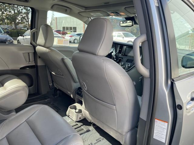 2019 Toyota Sienna XLE 8-Passenger FWD for sale in Fresno, CA – photo 22