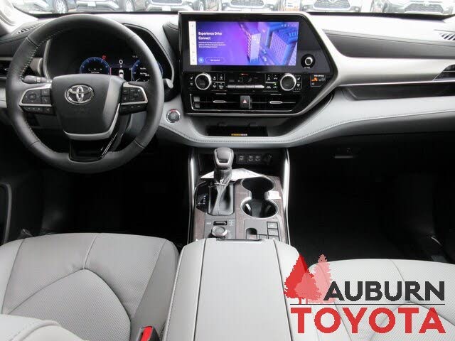 2023 Toyota Highlander Limited AWD for sale in Auburn, CA – photo 2