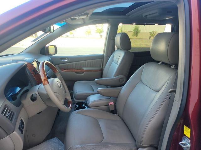 2010 Toyota Sienna Limited for sale in Chino, CA – photo 10