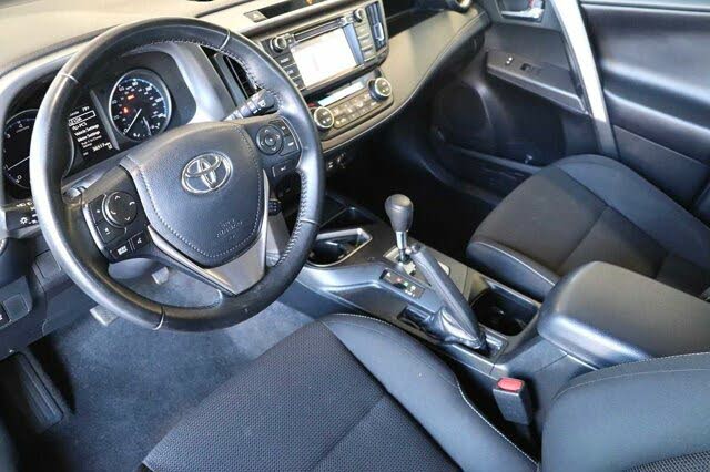 2018 Toyota RAV4 XLE for sale in Colma, CA – photo 12