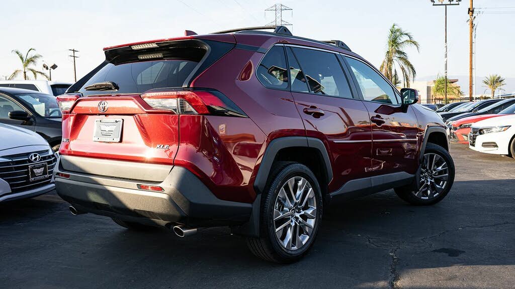 2020 Toyota RAV4 XLE Premium FWD for sale in Colton, CA – photo 4