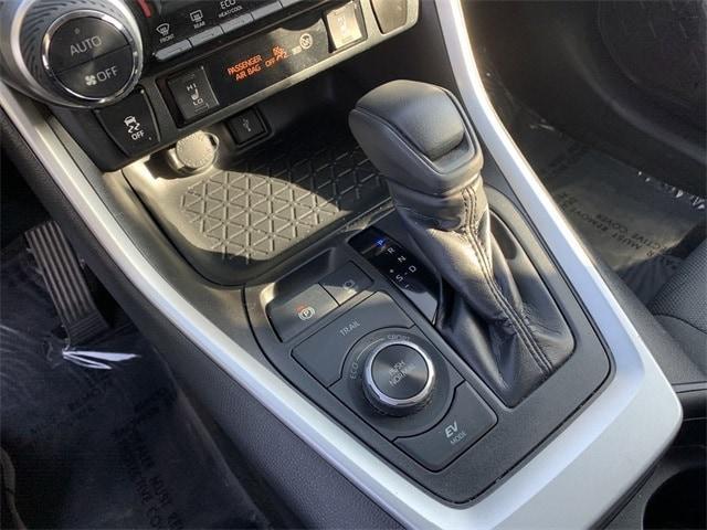 2020 Toyota RAV4 Hybrid XLE for sale in Bakersfield, CA – photo 14