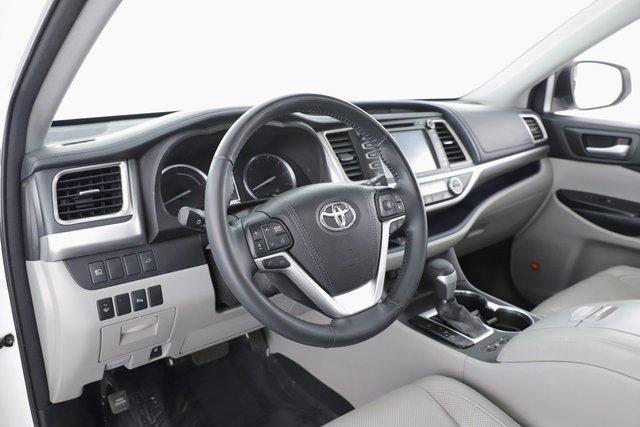 2017 Toyota Highlander Hybrid Limited for sale in Oakland, CA – photo 8