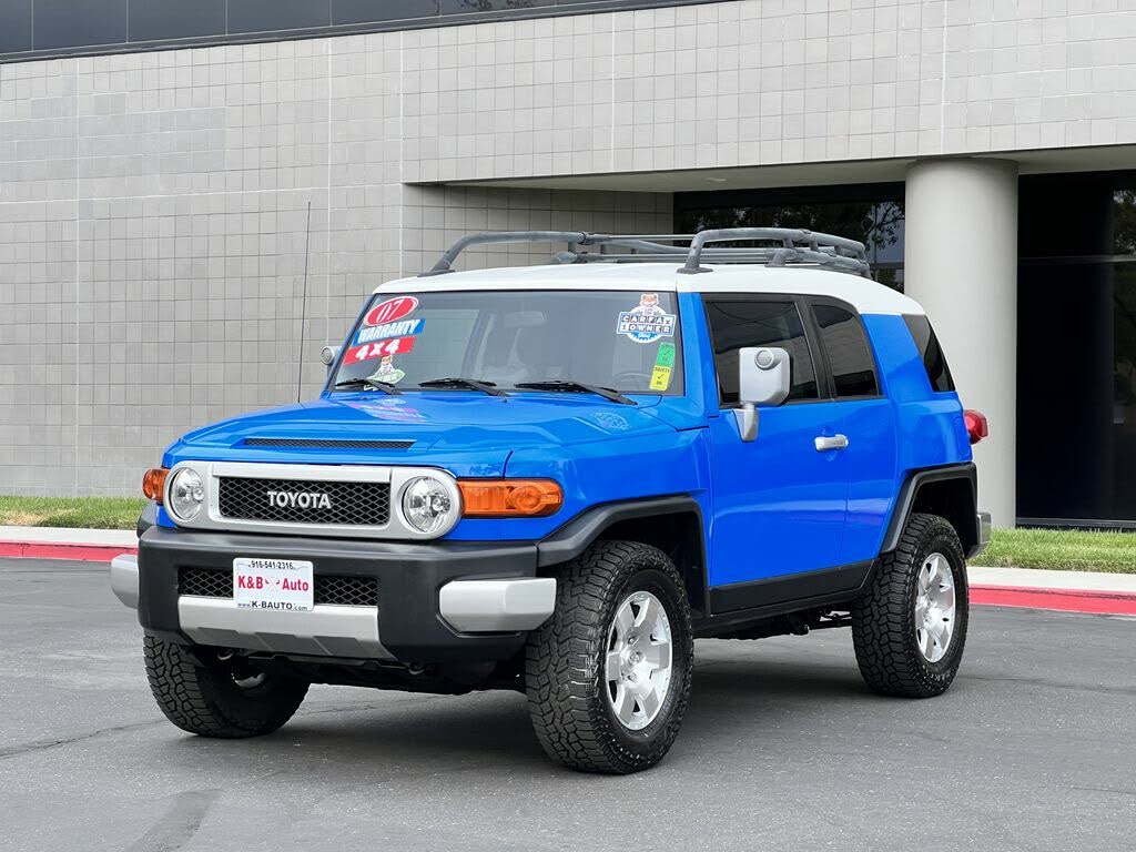 2007 Toyota FJ Cruiser 4WD for sale in Sacramento, CA – photo 4