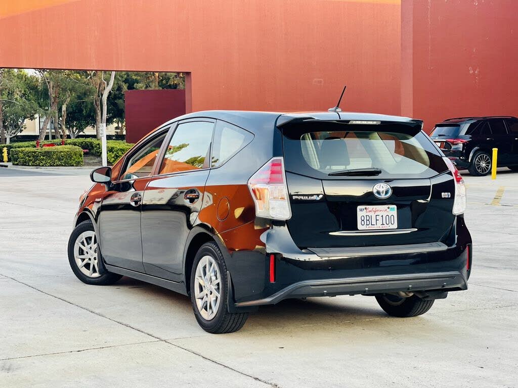 2016 Toyota Prius v Three FWD for sale in Costa Mesa, CA – photo 6