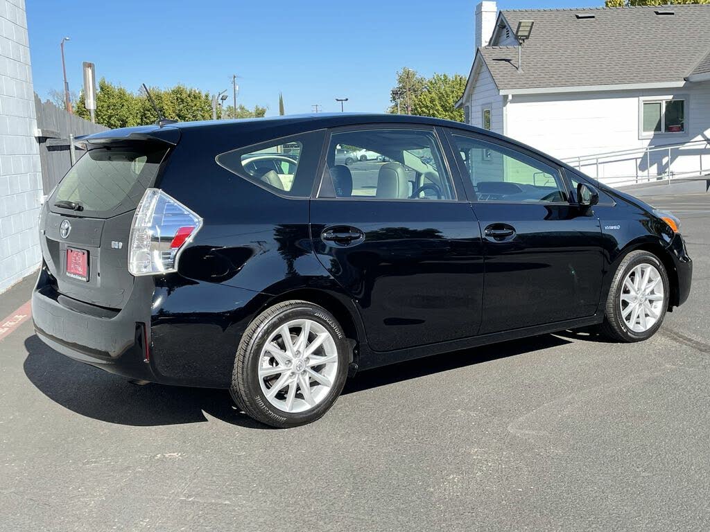 2012 Toyota Prius v Five FWD for sale in Sacramento, CA – photo 9