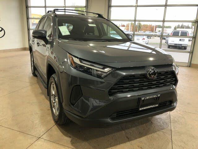 2022 Toyota RAV4 XLE FWD for sale in Bakersfield, CA – photo 5