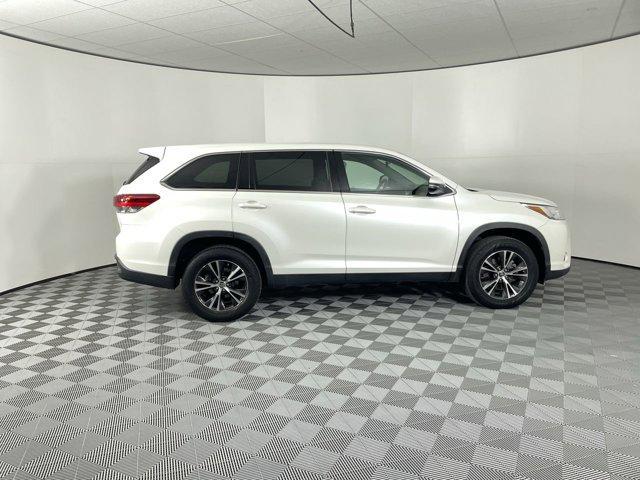 2019 Toyota Highlander LE for sale in Roseville, CA – photo 10