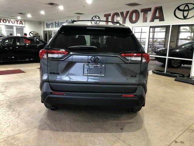 2022 Toyota RAV4 XLE FWD for sale in Bakersfield, CA – photo 2
