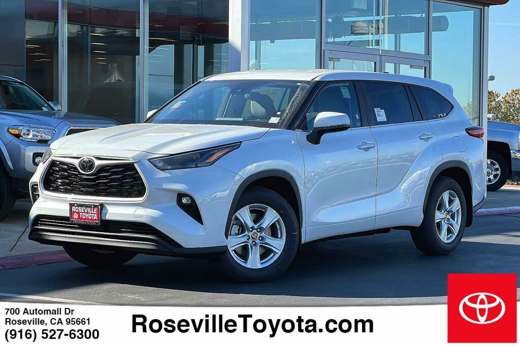 2023 Toyota Highlander XLE FWD for sale in Roseville, CA