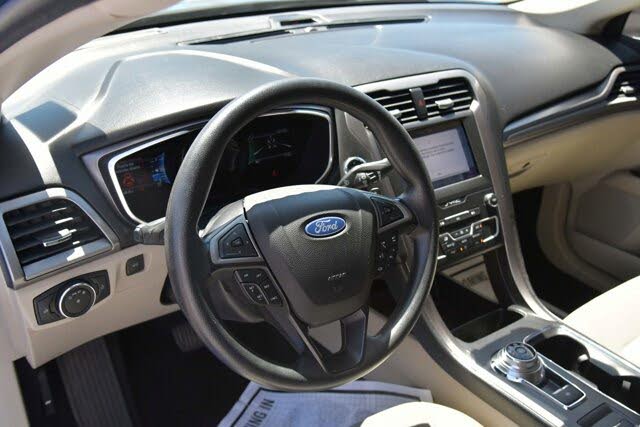 2019 Ford Fusion SE for sale in Fresno, CA – photo 14