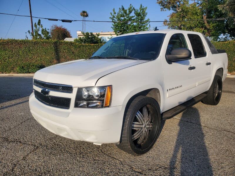 2008 Chevrolet Avalanche LS RWD for sale in Los Angeles, CA – photo 4