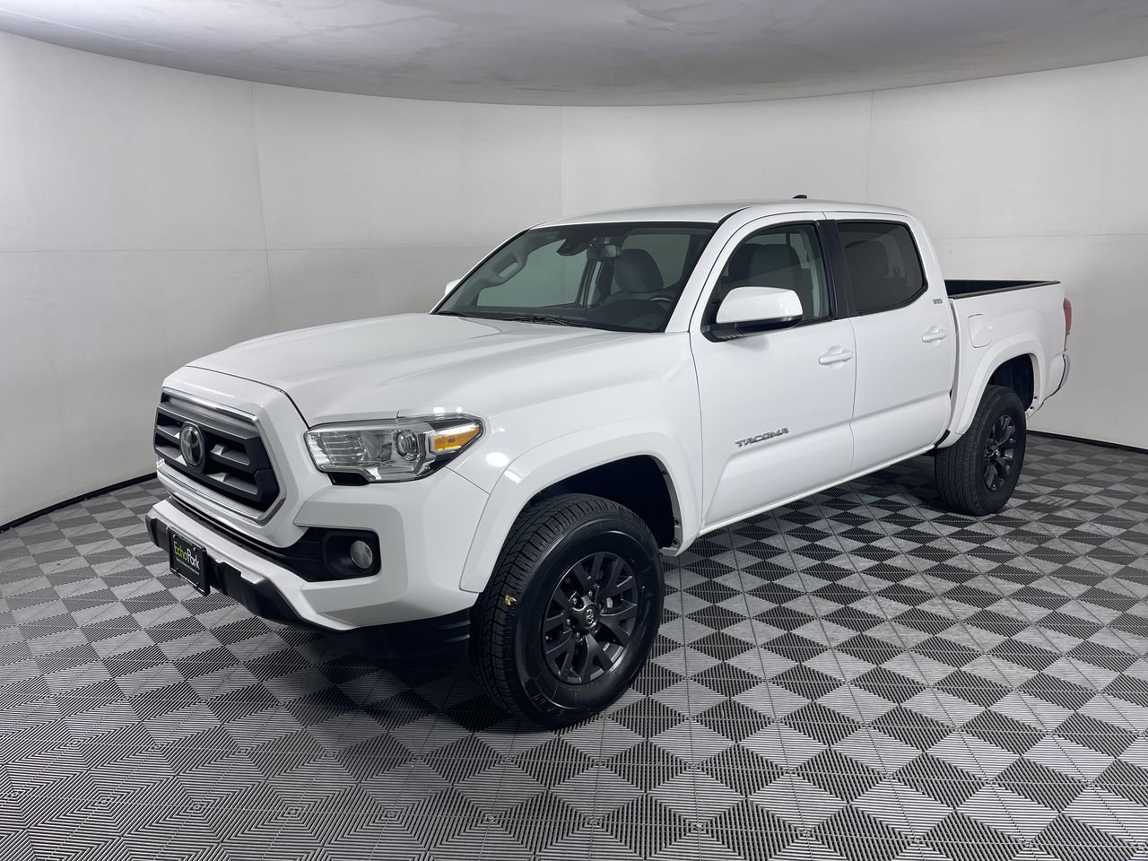 2020 Toyota Tacoma SR5 V6 Double Cab 4WD for sale in Signal Hill, CA – photo 3