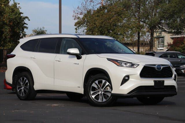 2020 Toyota Highlander Hybrid XLE AWD for sale in Novato, CA