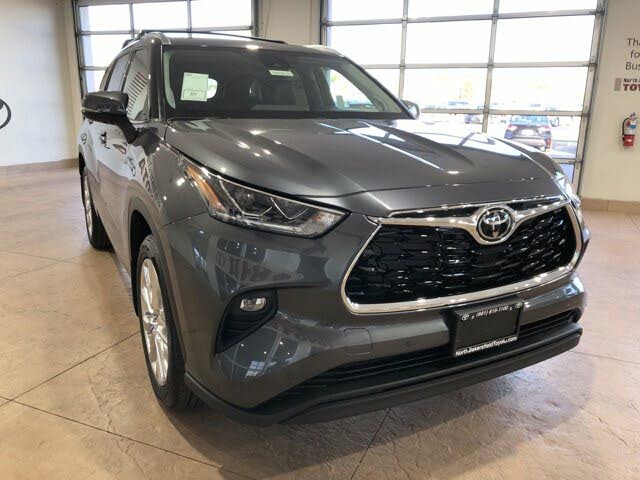 2023 Toyota Highlander Limited AWD for sale in Bakersfield, CA – photo 5
