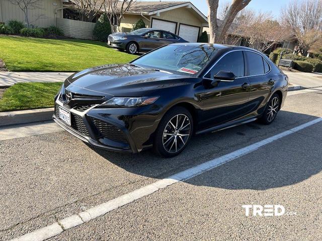 2022 Toyota Camry SE for sale in Fresno, CA