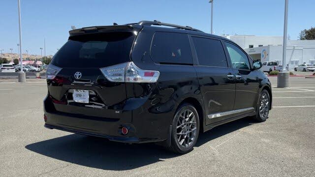 2018 Toyota Sienna SE 8-Passenger FWD for sale in Fairfield, CA – photo 8