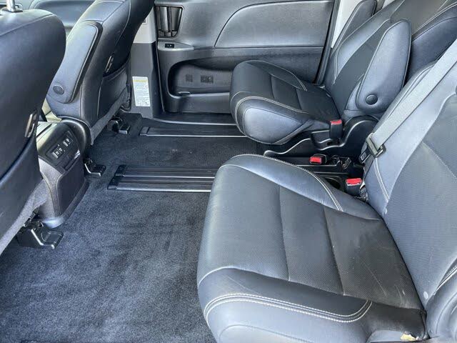 2018 Toyota Sienna SE 8-Passenger FWD for sale in Fairfield, CA – photo 20