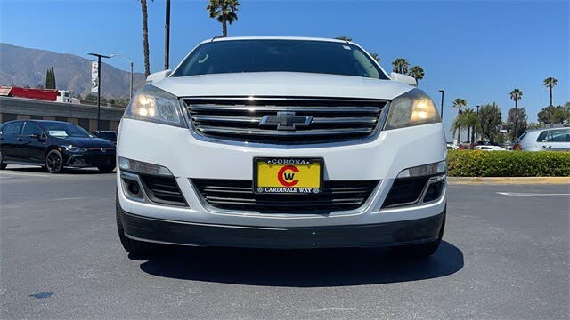 2016 Chevrolet Traverse 2LT FWD for sale in Corona, CA – photo 4