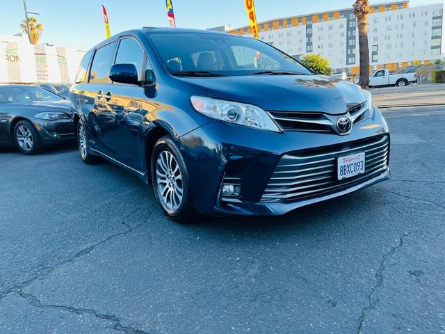 2018 Toyota Sienna XLE Premium for sale in San Jose, CA – photo 7