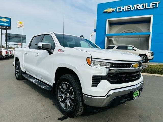 2022 Chevrolet Silverado 1500 LT Crew Cab 4WD for sale in Merced, CA