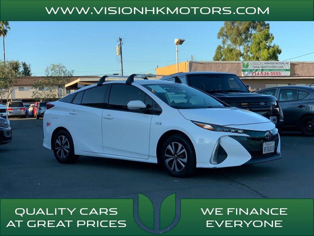 2018 Toyota Prius Prime Plus for sale in Garden Grove, CA