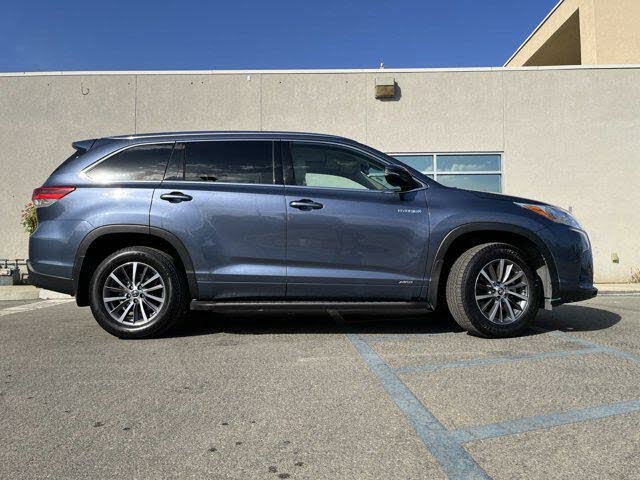 2018 Toyota Highlander Hybrid XLE for sale in Bakersfield, CA – photo 5