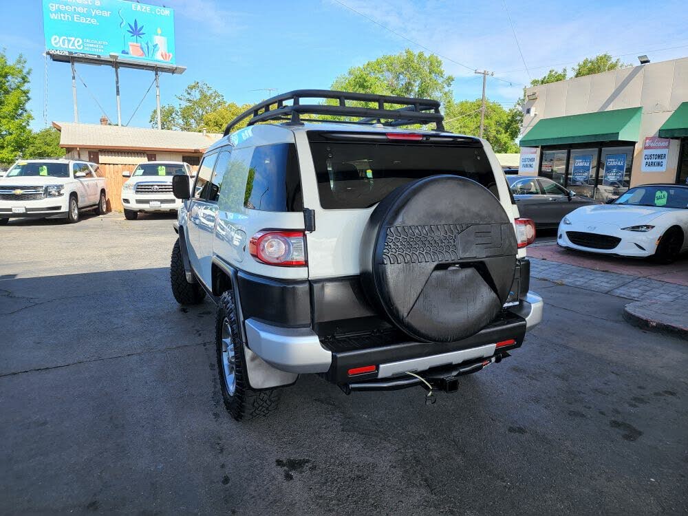 2013 Toyota FJ Cruiser 4WD for sale in Sacramento, CA – photo 3