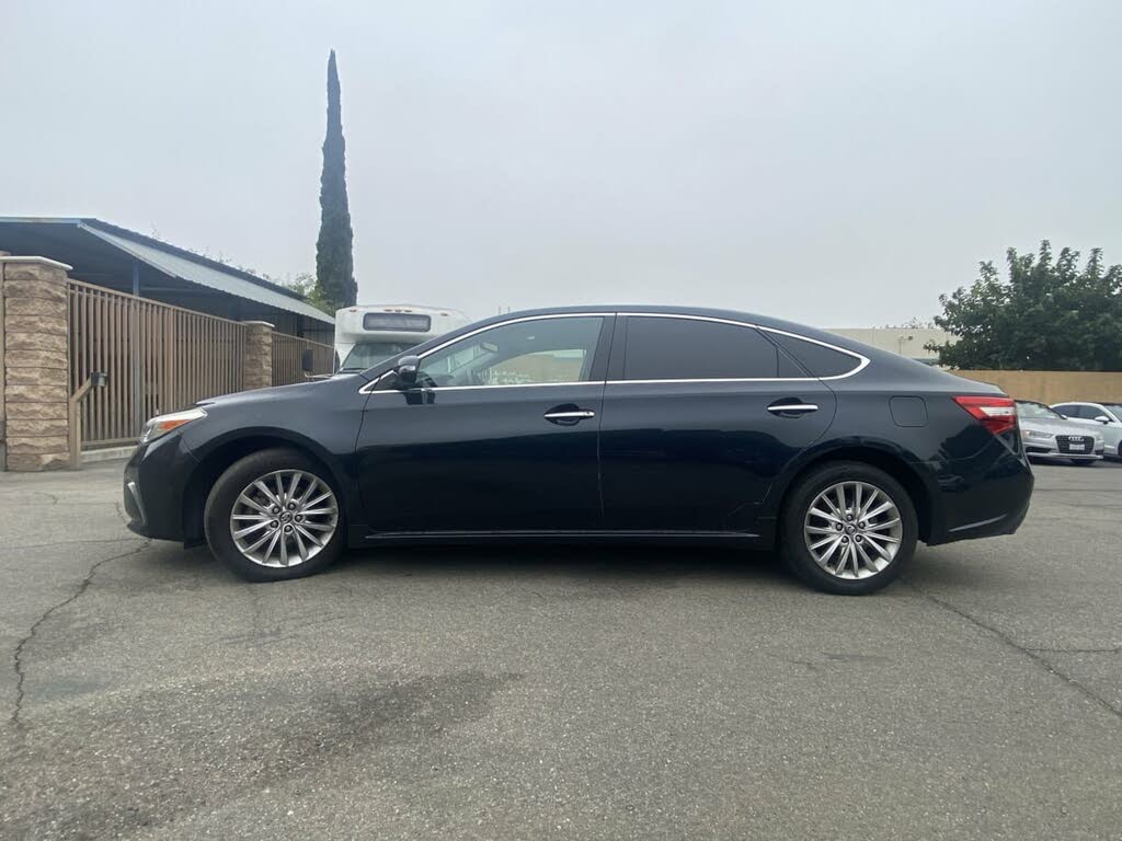 2017 Toyota Avalon Limited for sale in Montclair, CA – photo 4