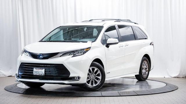 2021 Toyota Sienna XLE for sale in Rocklin, CA