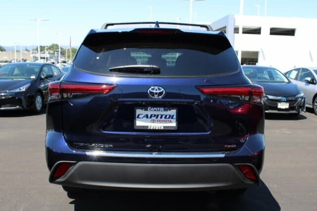 2023 Toyota Highlander L FWD for sale in San Jose, CA – photo 3