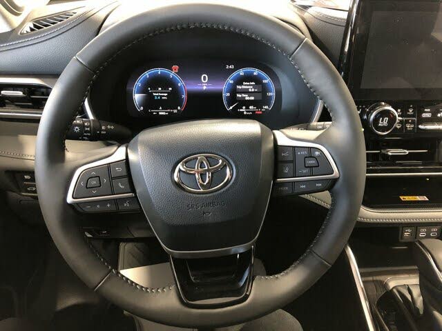 2023 Toyota Highlander Limited AWD for sale in Bakersfield, CA – photo 14