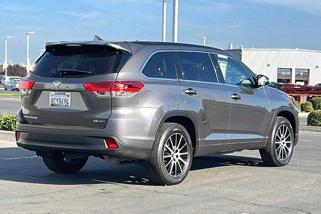 2018 Toyota Highlander SE for sale in Stockton, CA – photo 4