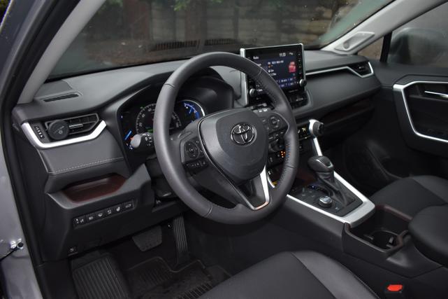 2022 Toyota RAV4 Hybrid Limited for sale in San Jose, CA – photo 7