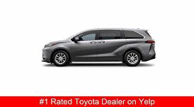 2023 Toyota Sienna XLE 7-Passenger AWD for sale in Long Beach, CA – photo 4