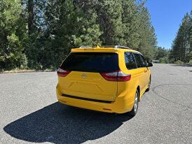 2019 Toyota Sienna LE 8-Passenger FWD for sale in Grass Valley, CA – photo 7