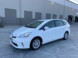 2013 Toyota Prius v Three FWD for sale in Sacramento, CA – photo 2