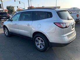 2017 Chevrolet Traverse 1LT for sale in Porterville, CA – photo 5