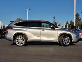 2021 Toyota Highlander Limited for sale in Yuba City, CA – photo 4